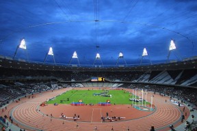 2026世界杯-库里回归首秀惊艳，勇士惜败仍引IG观众沸腾